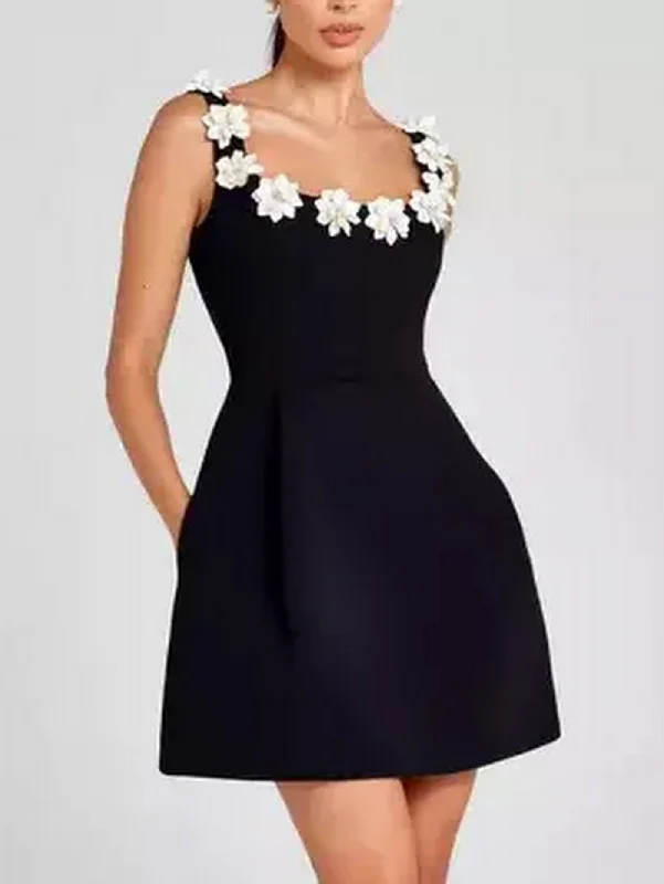 Floral-Applique Contrast Stretch A-Line Mini Dress