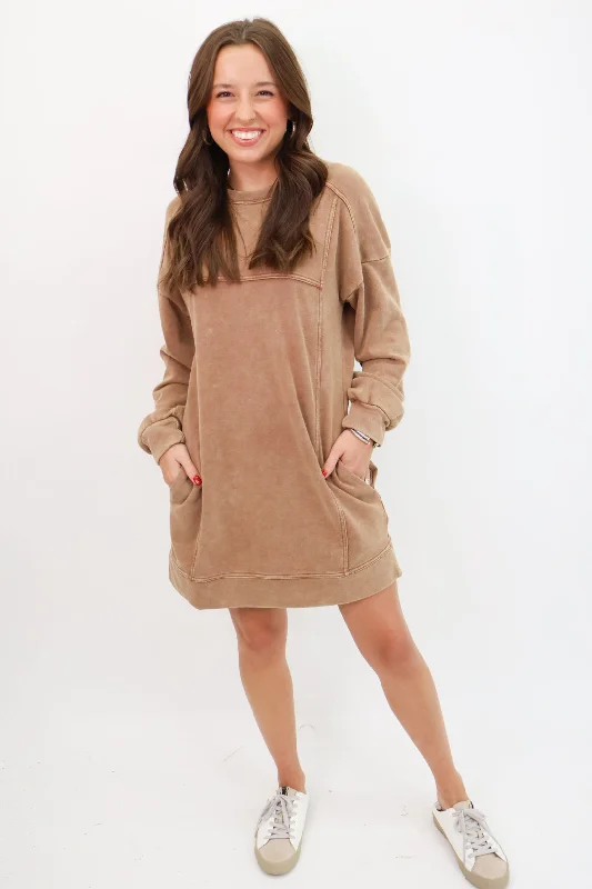 Casual Sweatshirt Dress - Washed Camel